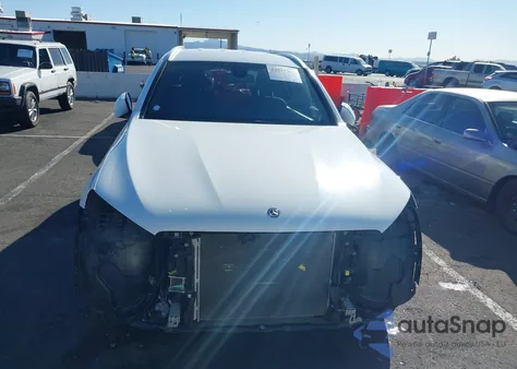 2018 Mercedes-Benz Glc 300 from USA, damaged, VIN WDC0G4JB3JV066852